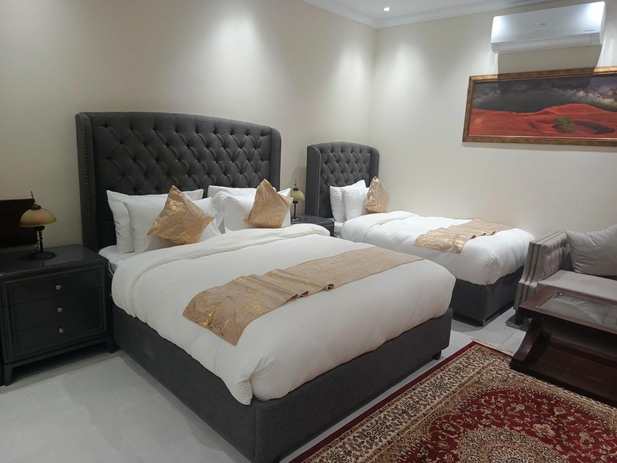 Hidden Hills Hotel & Resort Mansehra Екстериор снимка